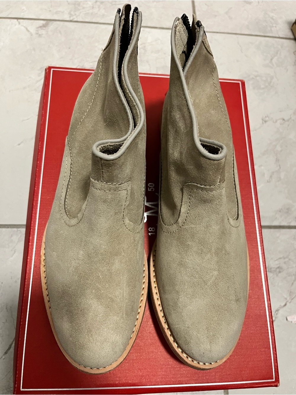 Johnston & Murphy Suede Boots in Beige